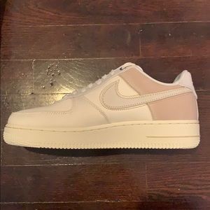 Nike Air Force 1 Women’s 9